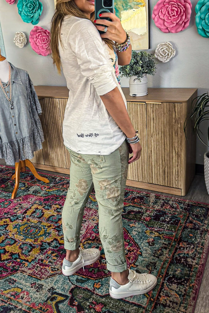 Made in Italy Scrunchy Stretch Floral Jogger Pants – Ultra Comfortable One Size & Plus