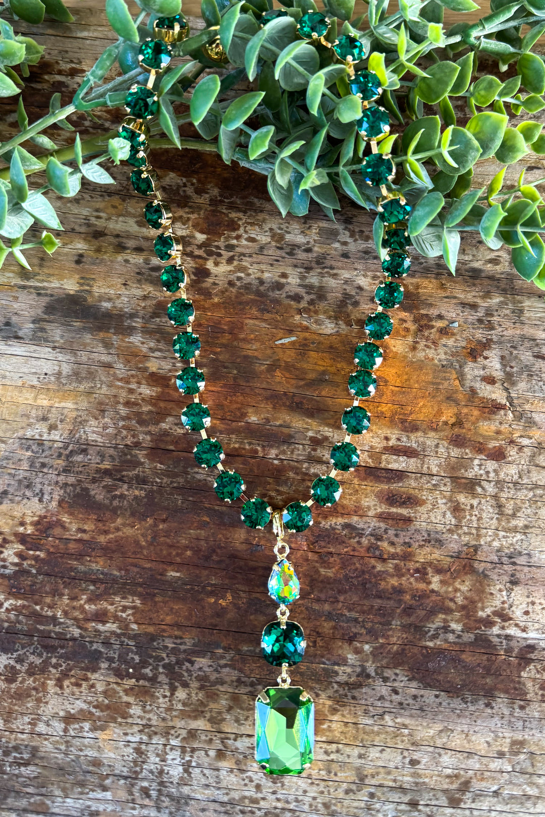 WAFA Green Necklace - Green Pendant