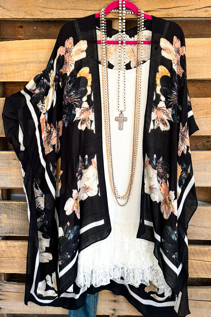 Moments Like This Kimono - Floral Multi