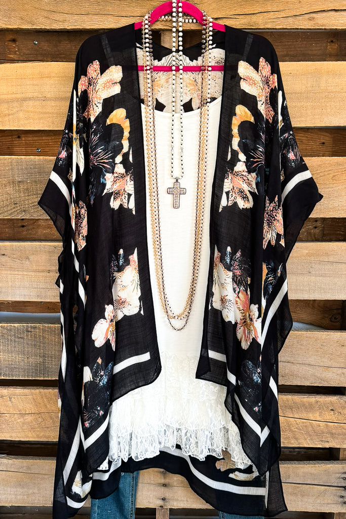 Moments Like This Kimono - Floral Multi