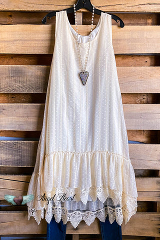 AHB EXCLUSIVE: Sweet Talker Tunic - White