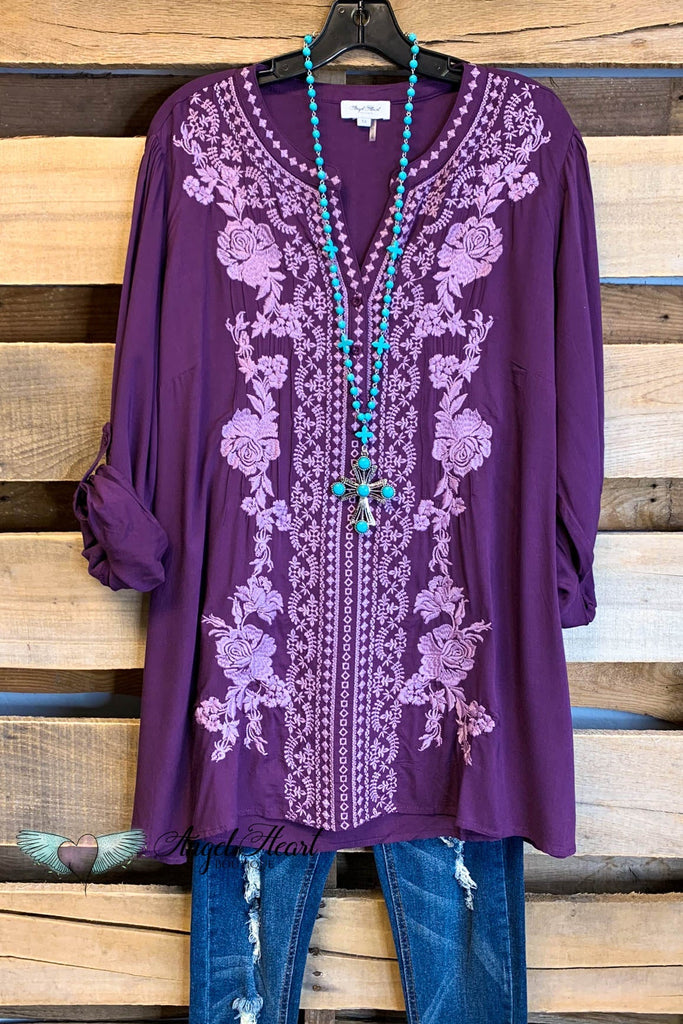 AHB EXCLUSIVE: Love is in The Air Top - Plum - SALE