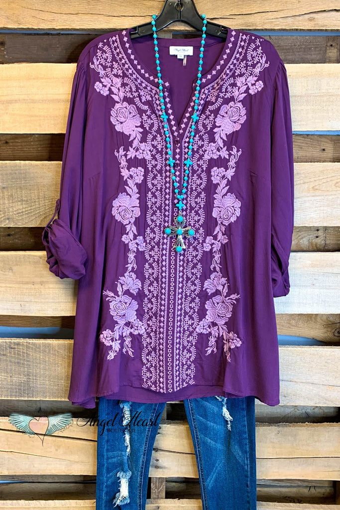 AHB EXCLUSIVE: Love is in The Air Top - Plum - SALE