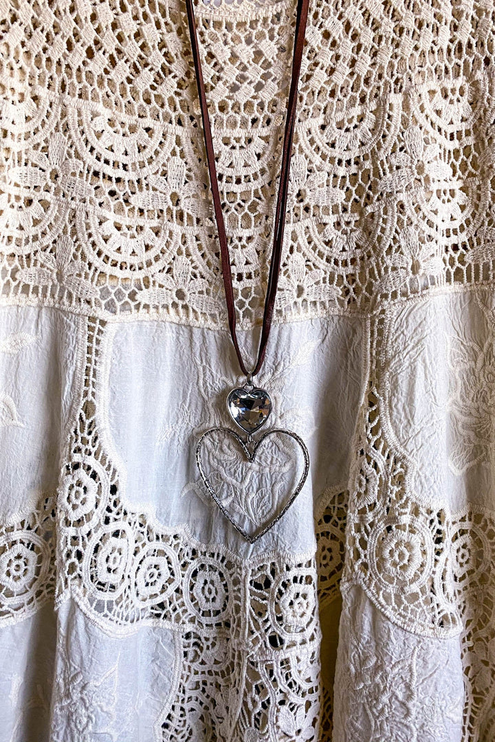 AHB EXCLUSIVE: Delightful Details Top - Natural - 100%  COTTON